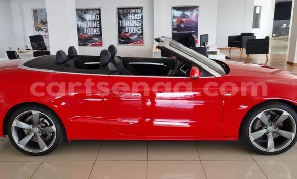 Nunua Ilio tumika Audi A5 Red Gari ndani ya Bulembu nchini Hhohho Nunua Ilio tumika Audi A5 Red Gari ndani ya Bulembu nchini Hhohho