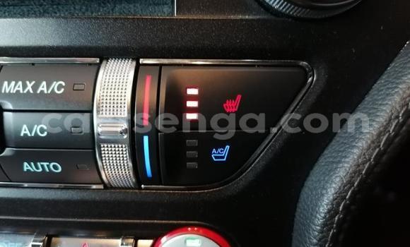 Nunua Ilio tumika Ford Mustang Red Gari ndani ya Big Bend nchini Lubombo Nunua Ilio tumika Ford Mustang Red Gari ndani ya Big Bend nchini Lubombo