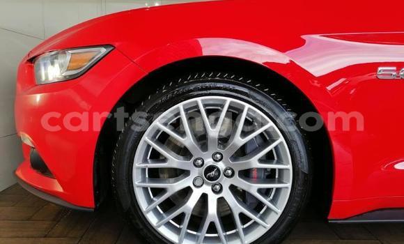 Nunua Ilio tumika Ford Mustang Red Gari ndani ya Big Bend nchini Lubombo Nunua Ilio tumika Ford Mustang Red Gari ndani ya Big Bend nchini Lubombo