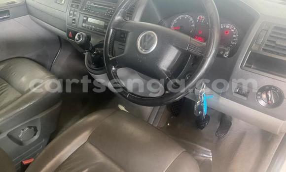 Buy Used Volkswagen Caravelle White Car in Mbabane in Manzini Buy Used Volkswagen Caravelle White Car in Mbabane in Manzini