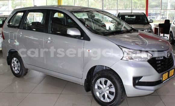 Buy Used Toyota Avanza White Car in Hlatikulu in Shiselweni District Buy Used Toyota Avanza White Car in Hlatikulu in Shiselweni District