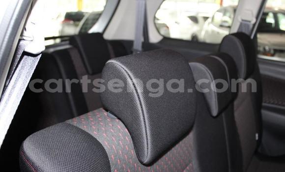 Nunua Ilio tumika Toyota Avanza White Gari ndani ya Hlatikulu nchini Wilaya ya Shiselweni Nunua Ilio tumika Toyota Avanza White Gari ndani ya Hlatikulu nchini Wilaya ya Shiselweni