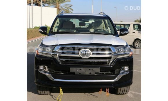 Buy Import Toyota Land Cruiser Black Car in Import - Dubai in Hhohho Buy Import Toyota Land Cruiser Black Car in Import - Dubai in Hhohho