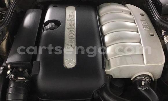 Acheter Occasion Voiture Mercedes-Benz E-Classe Beige à Hlatikulu, Shiselweni District Acheter Occasion Voiture Mercedes-Benz E-Classe Beige à Hlatikulu, Shiselweni District