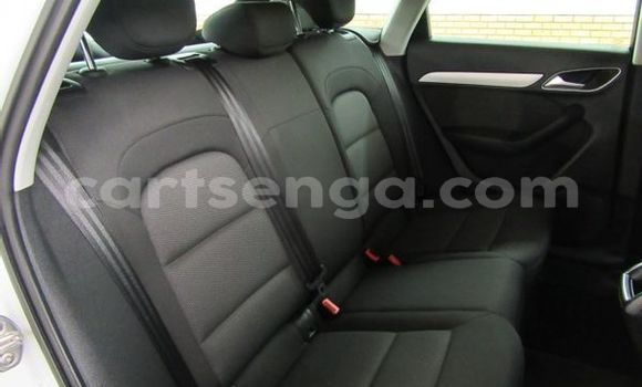 Nunua Ilio tumika Audi Q3 White Gari ndani ya Big Bend nchini Wilaya ya Lubombo Nunua Ilio tumika Audi Q3 White Gari ndani ya Big Bend nchini Wilaya ya Lubombo