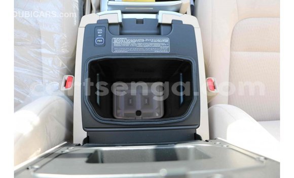 Buy Import Toyota Land Cruiser Black Car in Import - Dubai in Hhohho Buy Import Toyota Land Cruiser Black Car in Import - Dubai in Hhohho