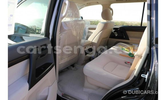 Buy Import Toyota Land Cruiser Black Car in Import - Dubai in Hhohho Buy Import Toyota Land Cruiser Black Car in Import - Dubai in Hhohho
