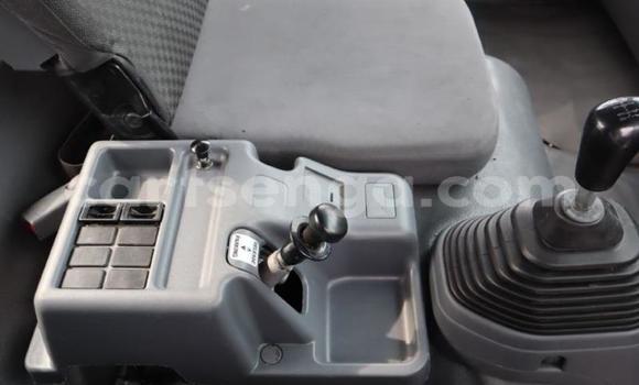 Nunua Ilio tumika Isuzu Bighorn White Lori ndani ya Ezulwini nchini Hhohho Nunua Ilio tumika Isuzu Bighorn White Lori ndani ya Ezulwini nchini Hhohho