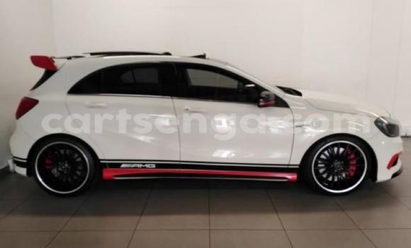 Acheter Occasion Voiture Mercedes‒Benz A–Class Blanc à Hlatikulu, Shiselweni District Acheter Occasion Voiture Mercedes‒Benz A–Class Blanc à Hlatikulu, Shiselweni District