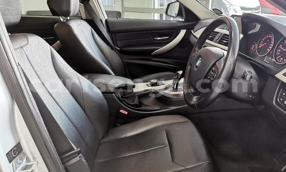 Acheter Occasion Voiture BMW 3–Series Gris à Ezulwini, Hhohho Acheter Occasion Voiture BMW 3–Series Gris à Ezulwini, Hhohho