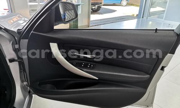 Acheter Occasion Voiture BMW 3–Series Gris à Ezulwini, Hhohho Acheter Occasion Voiture BMW 3–Series Gris à Ezulwini, Hhohho