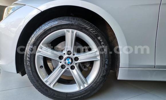 Acheter Occasion Voiture BMW 3–Series Gris à Ezulwini, Hhohho Acheter Occasion Voiture BMW 3–Series Gris à Ezulwini, Hhohho