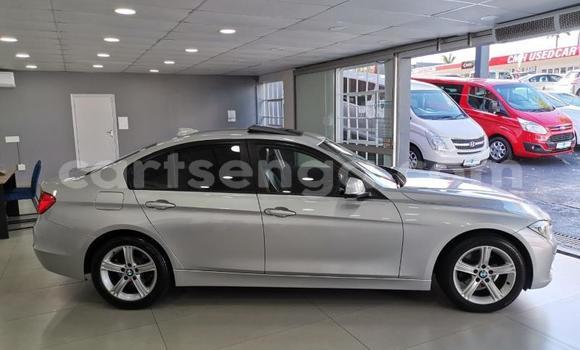 Acheter Occasion Voiture BMW 3–Series Gris à Ezulwini, Hhohho Acheter Occasion Voiture BMW 3–Series Gris à Ezulwini, Hhohho