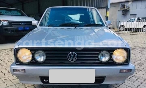 Nunua Ilio tumika Volkswagen Golf Silver Gari ndani ya Big Bend nchini Lubombo