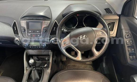 Nunua Ilio tumika Hyundai ix35 White Gari ndani ya Ezulwini nchini Hhohho Nunua Ilio tumika Hyundai ix35 White Gari ndani ya Ezulwini nchini Hhohho