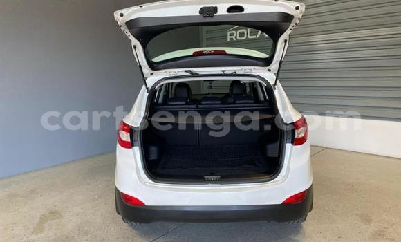 Nunua Ilio tumika Hyundai ix35 White Gari ndani ya Ezulwini nchini Hhohho Nunua Ilio tumika Hyundai ix35 White Gari ndani ya Ezulwini nchini Hhohho