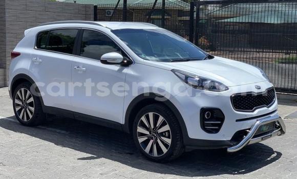 Nunua Ilio tumika Kia Sportage White Gari ndani ya Hluti nchini Wilaya ya Shiselweni Nunua Ilio tumika Kia Sportage White Gari ndani ya Hluti nchini Wilaya ya Shiselweni