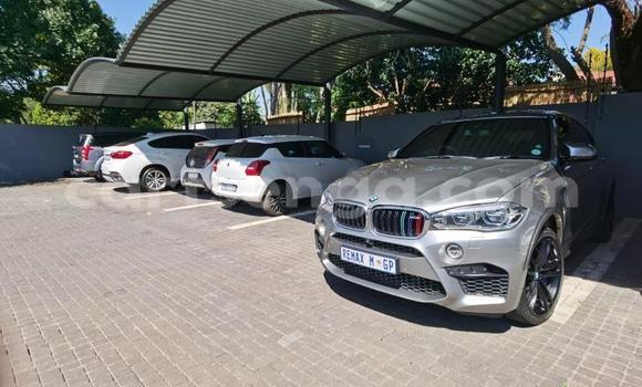 Acheter Occasion Voiture BMW X6 Gris à Mbabane, Manzini Acheter Occasion Voiture BMW X6 Gris à Mbabane, Manzini