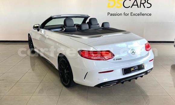 Buy Used Mercedes‒Benz C–Class White Car in Mbabane in Manzini Buy Used Mercedes‒Benz C–Class White Car in Mbabane in Manzini