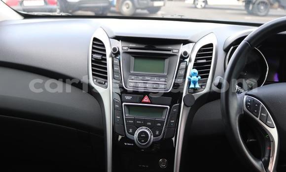 Acheter Occasion Voiture Hyundai i30 Bleu à Mbabane, Manzini Acheter Occasion Voiture Hyundai i30 Bleu à Mbabane, Manzini