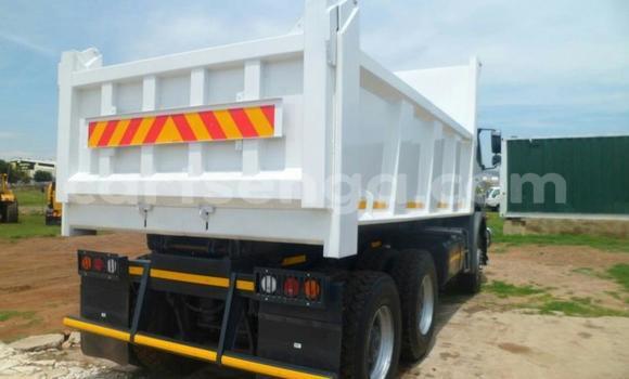 Buy Used Mercedes‒Benz 1127 White Truck in Manzini in Manzini Buy Used Mercedes‒Benz 1127 White Truck in Manzini in Manzini