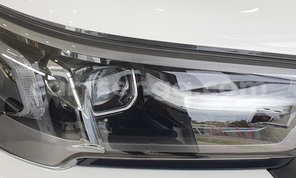Nunua Ilio tumika Toyota Hilux White Gari ndani ya Lavumisa nchini Wilaya ya Shiselweni Nunua Ilio tumika Toyota Hilux White Gari ndani ya Lavumisa nchini Wilaya ya Shiselweni