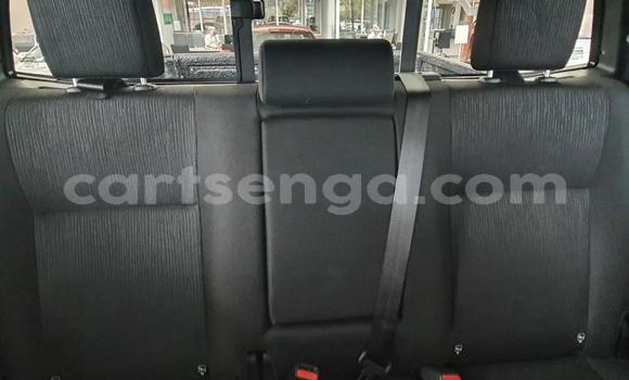 Nunua Ilio tumika Toyota Hilux White Gari ndani ya Lavumisa nchini Wilaya ya Shiselweni Nunua Ilio tumika Toyota Hilux White Gari ndani ya Lavumisa nchini Wilaya ya Shiselweni