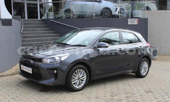 Nunua Ilio tumika Kia Rio Brown Gari ndani ya Import - Dubai nchini Hhohho Nunua Ilio tumika Kia Rio Brown Gari ndani ya Import - Dubai nchini Hhohho