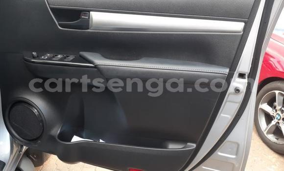 Nunua Ilio tumika Toyota Hilux Silver Gari ndani ya Ezulwini nchini Hhohho Nunua Ilio tumika Toyota Hilux Silver Gari ndani ya Ezulwini nchini Hhohho