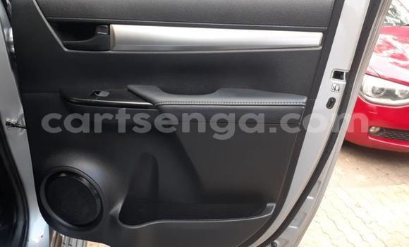 Nunua Ilio tumika Toyota Hilux Silver Gari ndani ya Ezulwini nchini Hhohho Nunua Ilio tumika Toyota Hilux Silver Gari ndani ya Ezulwini nchini Hhohho