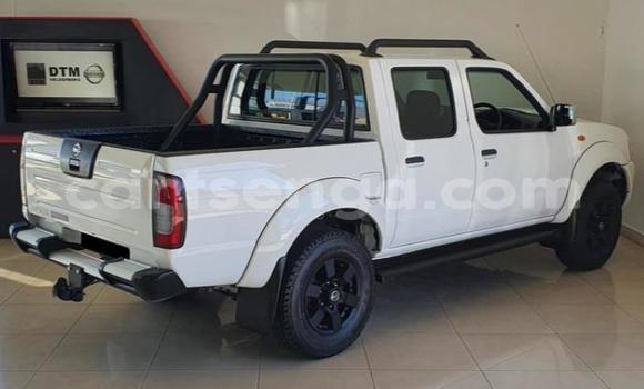 Nunua Ilio tumika Nissan NP 300 White Gari ndani ya Hlatikulu nchini Wilaya ya Shiselweni Nunua Ilio tumika Nissan NP 300 White Gari ndani ya Hlatikulu nchini Wilaya ya Shiselweni