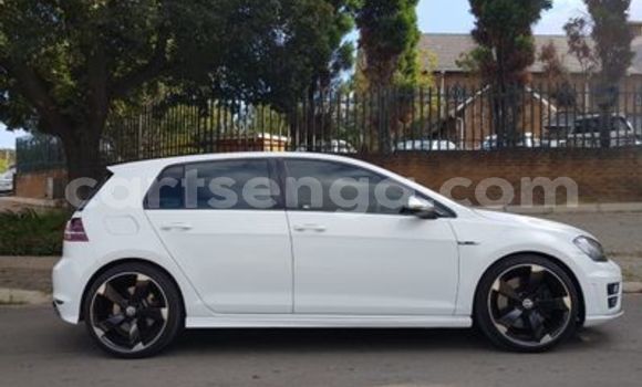 Buy Used Volkswagen Golf GTI White Car in Bulembu in Hhohho Buy Used Volkswagen Golf GTI White Car in Bulembu in Hhohho