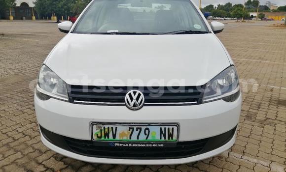 Acheter Occasion Voiture Volkswagen Polo Blanc à Big Bend, Lubombo