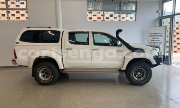 Acheter Occasion Voiture Toyota Hilux Blanc à Ezulwini, Hhohho Acheter Occasion Voiture Toyota Hilux Blanc à Ezulwini, Hhohho