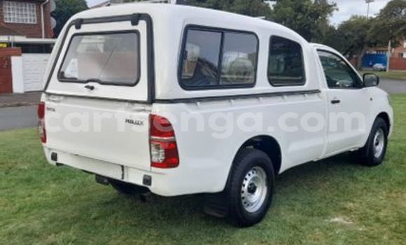 Acheter Occasion Voiture Toyota Hilux Blanc à Ezulwini, Hhohho Acheter Occasion Voiture Toyota Hilux Blanc à Ezulwini, Hhohho