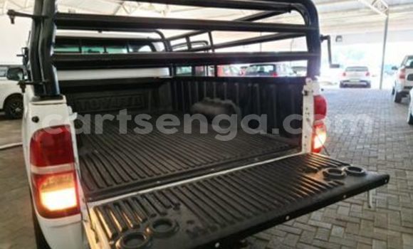 Acheter Occasion Voiture Toyota Hilux Blanc à Ezulwini, Hhohho Acheter Occasion Voiture Toyota Hilux Blanc à Ezulwini, Hhohho