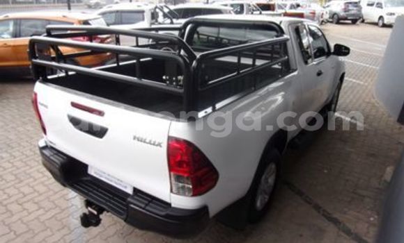 Acheter Occasion Voiture Toyota Hilux Blanc à Ezulwini, Hhohho Acheter Occasion Voiture Toyota Hilux Blanc à Ezulwini, Hhohho
