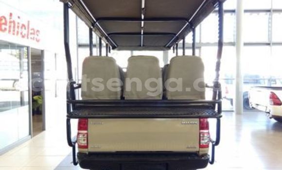 Acheter Occasion Voiture Toyota Hilux Marron à Ezulwini, Hhohho Acheter Occasion Voiture Toyota Hilux Marron à Ezulwini, Hhohho