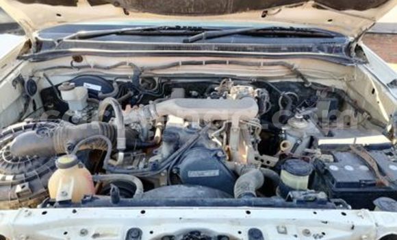 Acheter Occasion Voiture Toyota Hilux Blanc à Ezulwini, Hhohho Acheter Occasion Voiture Toyota Hilux Blanc à Ezulwini, Hhohho