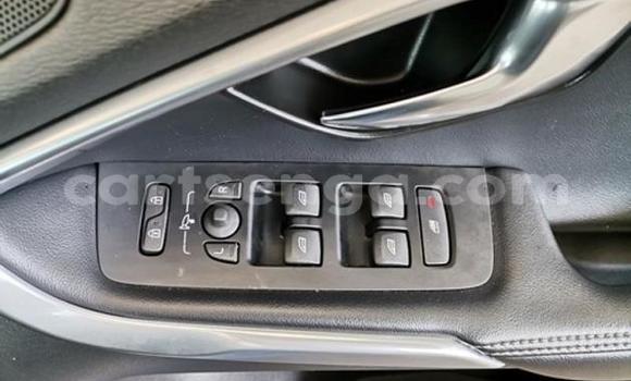 Acheter Occasion Voiture Volvo V40 Bleu à Mbabane, Manzini Acheter Occasion Voiture Volvo V40 Bleu à Mbabane, Manzini