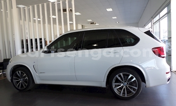Acheter Occasion Voiture BMW X5 Blanc à Ezulwini, Hhohho Acheter Occasion Voiture BMW X5 Blanc à Ezulwini, Hhohho