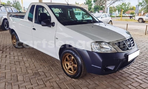 Nunua Ilio tumika Nissan Pickup White Gari ndani ya Big Bend nchini Lubombo Nunua Ilio tumika Nissan Pickup White Gari ndani ya Big Bend nchini Lubombo