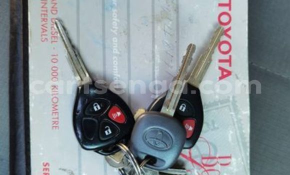 Nunua Ilio tumika Toyota Hilux White Gari ndani ya Ezulwini nchini Hhohho Nunua Ilio tumika Toyota Hilux White Gari ndani ya Ezulwini nchini Hhohho