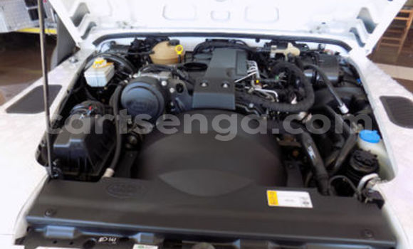 Acheter Occasion Voiture Land Rover Defender Vert à Ezulwini, Hhohho Acheter Occasion Voiture Land Rover Defender Vert à Ezulwini, Hhohho