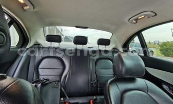 Nunua Imported Mercedes‒Benz 250 White Gari ndani ya Ezulwini nchini Hhohho Nunua Imported Mercedes‒Benz 250 White Gari ndani ya Ezulwini nchini Hhohho