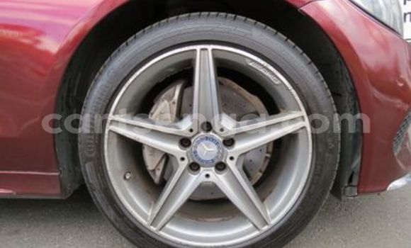 Acheter Occasion Voiture Mercedes‒Benz C–Class Rouge à Ezulwini, Hhohho Acheter Occasion Voiture Mercedes‒Benz C–Class Rouge à Ezulwini, Hhohho