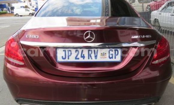 Acheter Occasion Voiture Mercedes‒Benz C–Class Rouge à Ezulwini, Hhohho Acheter Occasion Voiture Mercedes‒Benz C–Class Rouge à Ezulwini, Hhohho