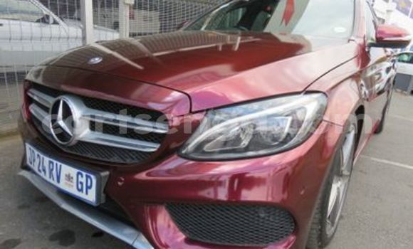 Acheter Occasion Voiture Mercedes‒Benz C–Class Rouge à Ezulwini, Hhohho Acheter Occasion Voiture Mercedes‒Benz C–Class Rouge à Ezulwini, Hhohho