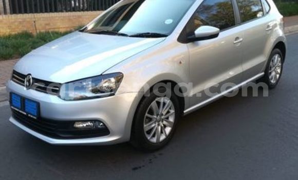 Acheter Occasion Voiture Volkswagen Polo Gris à Ezulwini, Hhohho Acheter Occasion Voiture Volkswagen Polo Gris à Ezulwini, Hhohho