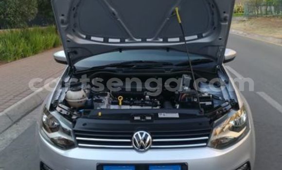 Acheter Occasion Voiture Volkswagen Polo Gris à Ezulwini, Hhohho Acheter Occasion Voiture Volkswagen Polo Gris à Ezulwini, Hhohho